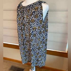 Suzanne Betro navy and marigold floral sleeveless swing top. Boho long line.
